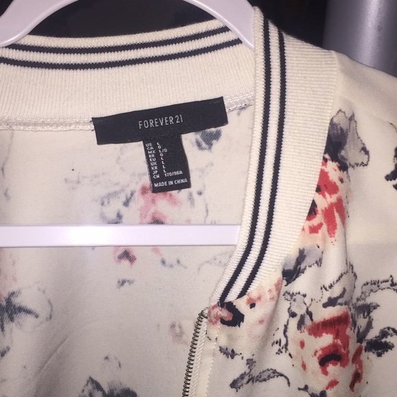 Flower jacket - Picture 2 of 3